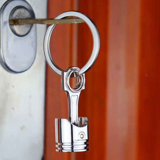 Porte clé pour voiture | SmartTrack - Monroyaumeauto